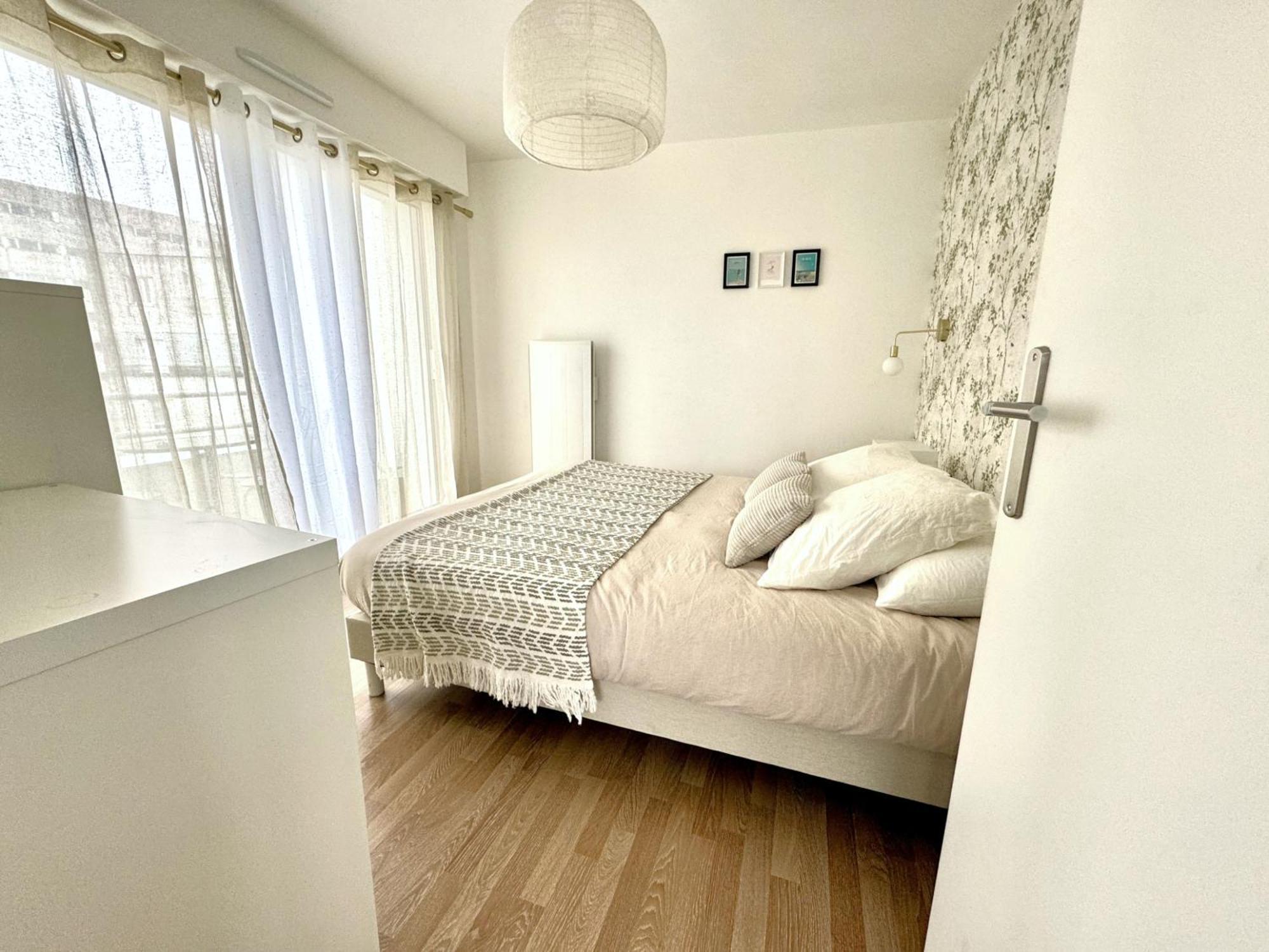 Appartement De Charme Hypercentre Брест Екстериор снимка
